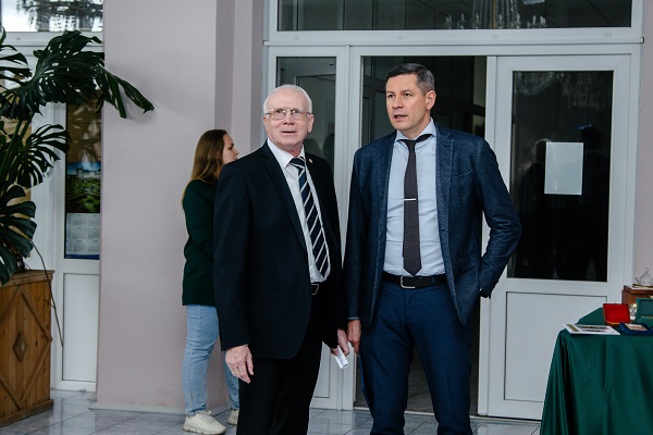 7.jpg 7.jpg